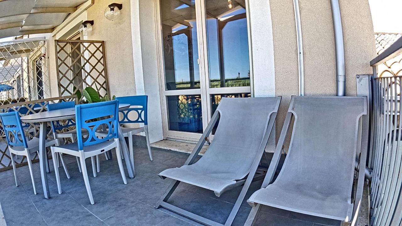 Asinaro Residence - Fronte Mare Calabernardo Bagian luar foto