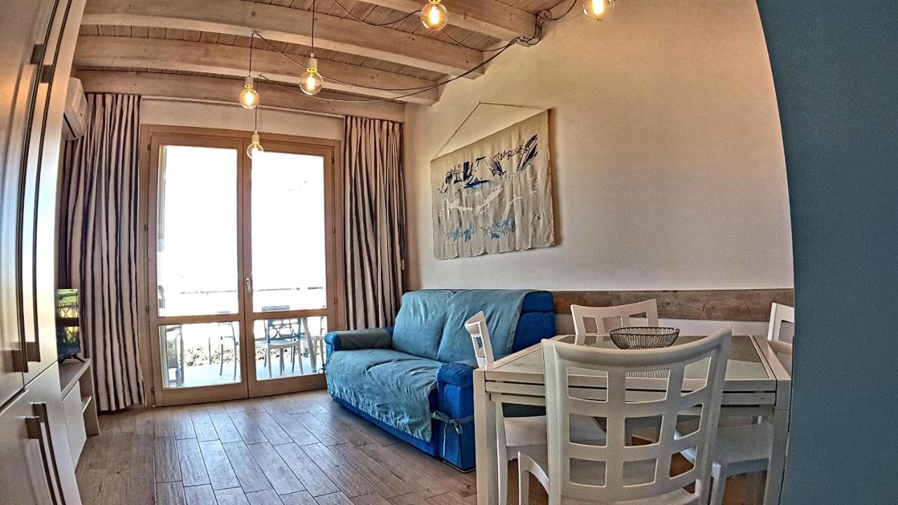 Asinaro Residence - Fronte Mare Calabernardo Bagian luar foto