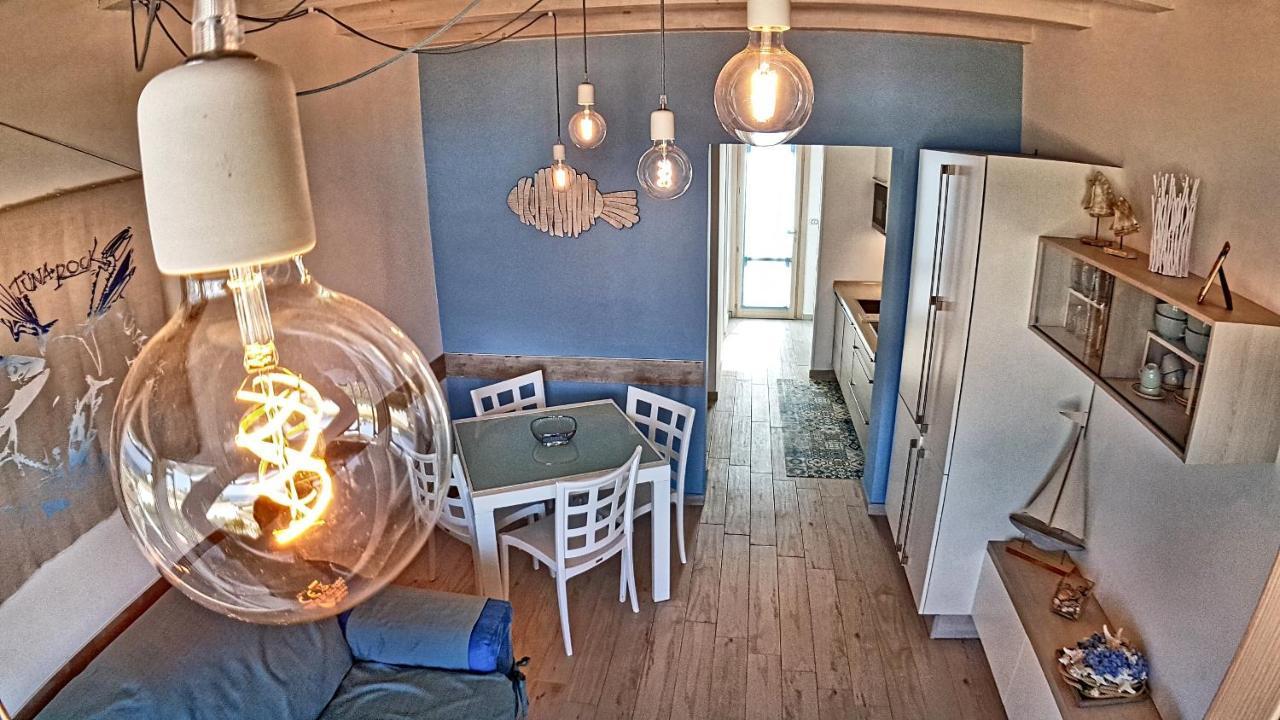 Asinaro Residence - Fronte Mare Calabernardo Bagian luar foto